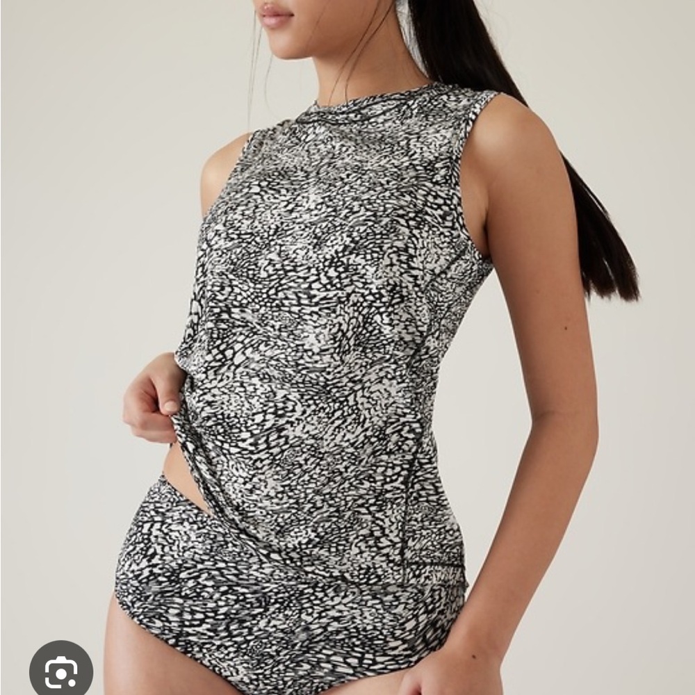 Athleta Pacifica Illume UPF Relaxed Tank NET TALL SMALL